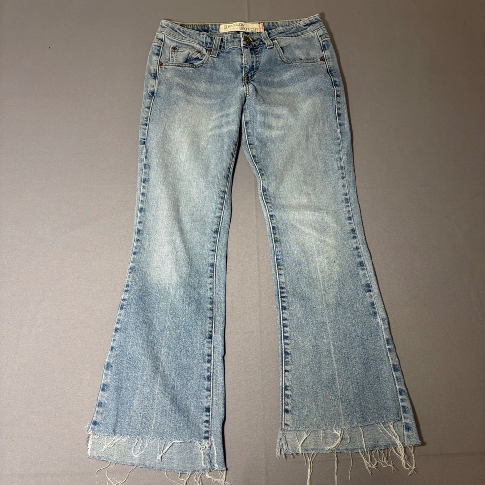 Levi's 518 Superlow Boot Cut Jeans Juniors 3M Light Wash Blue Raw Frayed Hem